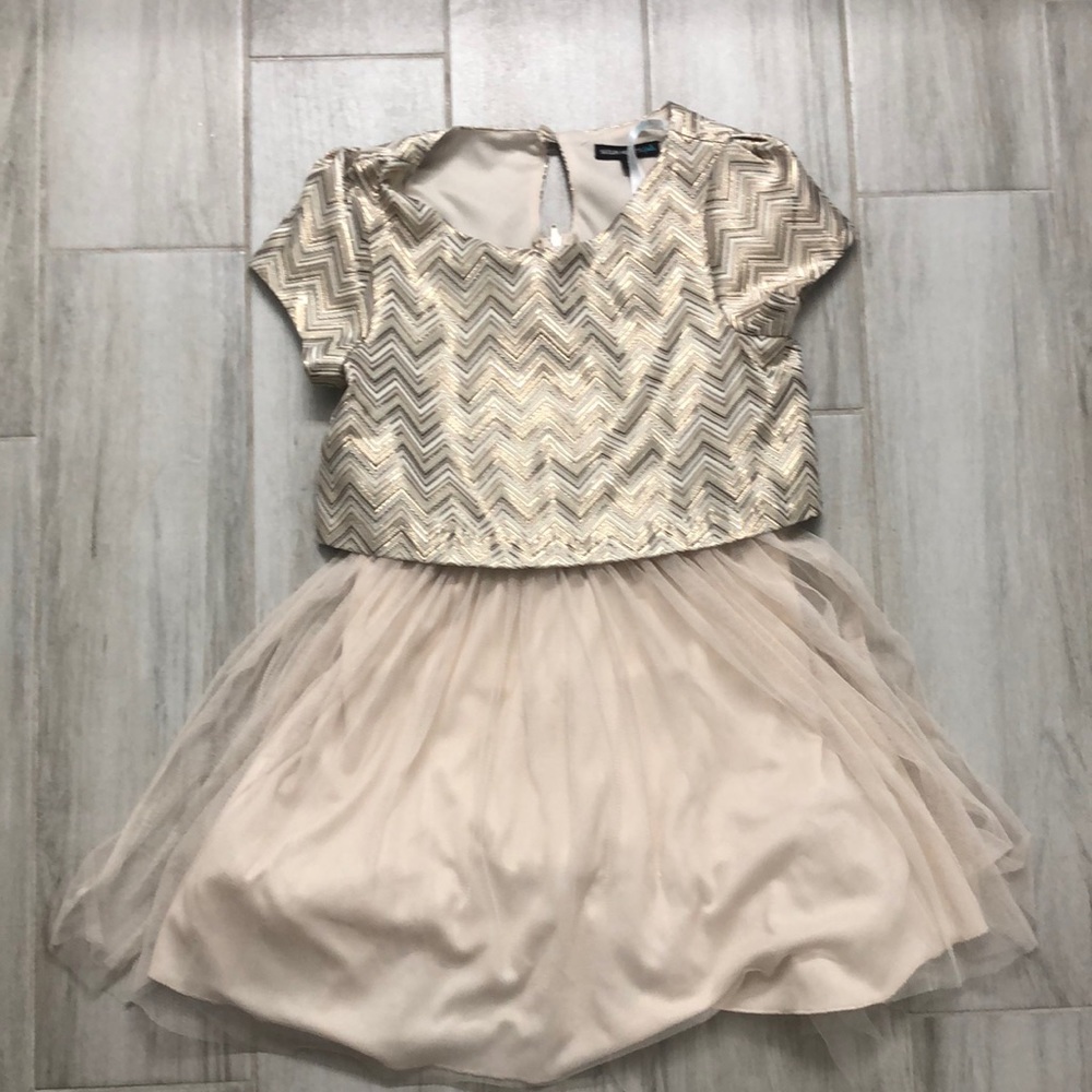 Sequin hearts ♥️ girls dress 👗